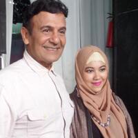 kakek-berumur-58-tahun-menikah-dengan-bocah-18-tahun