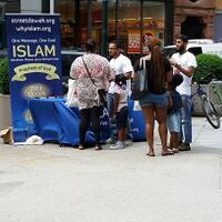 foto-da-wah-islam-mulai-digencarkan-di-eropa-dan-amerika