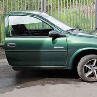 berpisah-dengan-pasangan-pria-ini-belah-semua-barang-menjadi-dua