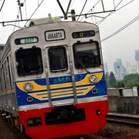 ahok-silakan-commuter-line-melintas-sekali-dalam-25-menit