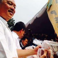 tomy-winata-jual-daging-sapi-murah-rp-70000-kg