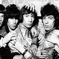 the-rolling-stones-menggelar-konser-dunia-dengan-pameran-seni--koleksi-langka-band