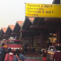 kebakaran-di-terminal-2e-bandara-soekarno-hatta
