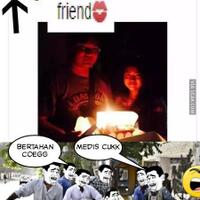 15-postingan-friendzone-yang-bisa-buat-agan-ngakak