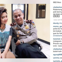 ampun-dah-vitalia-tertangkap-narkoba-kapolseknya-asyik-foto-bareng