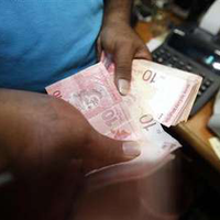 tak-hanya-rupiah-ringgit-juga-anjlok-ke-titik-setara-1998