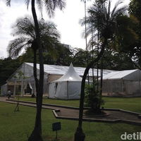 hut-ri-ke-70-jokowi-hadirkan-tenda-tembus-pandang-berkonsep-maritim-di-istana