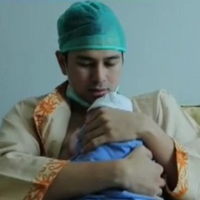 raffi-ahmad-ternyata-sempat-adzani-anaknya-dua-kali