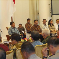 ekonomi-lesu-jokowi-baru-kumpulkan-25-pengusaha-di-istana-bogor