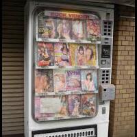 taiwan-rilis-kartu-transportasi-bergambar-bintang-porno-jepang