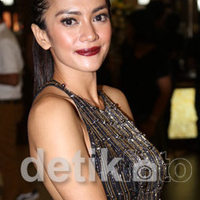 mengejutkan-7th-menikah-artis-ma-gugat-cerai-sang-suami