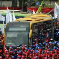 waddduuuhh-ada-potensi-phk-100000-tenaga-kerja