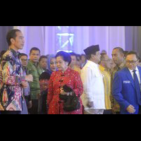 prabowo-kaget-minta-pertanggungjawaban-zulkifli-pan-gabung-pemerintahan