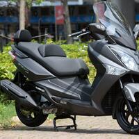 share-info-maxi-scooter---big-matic-250cc--up