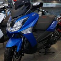 share-info-maxi-scooter---big-matic-250cc--up