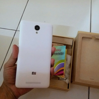 waiting-lounge-xiaomi-redmi-note-2---affordable-bugdet-phone