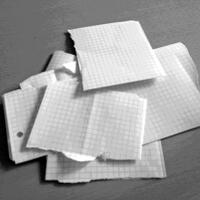 kertas-kertas-kecil