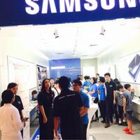 waiting-lounge-samsung-galaxy-note-5