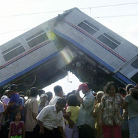 ask-kecelakaan-kereta-ekonomi-2006