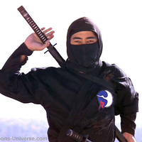 islami-bercadar-hitam-artis-aa-penuhi-panggilan-pengadilan-negeri-jakarta-selatan