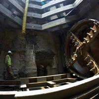 mengintip-pembangunan-istana-quotgorong-gorongquot