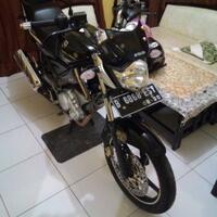 kehilangan-motor-vixion-2010-warna-hitam