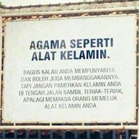 opini--apa-yang-tersisa-dari-agama