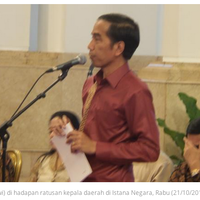 apa-kabar-glodok-jokowi-beda-1998-ekonomi-saat-ini-diacungi-jempol