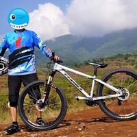 downhill-di-cihideung-gravity-park-bogor