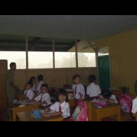 menteri-anies--kamu-pakai-masker-ya-biar-enggak-sesak