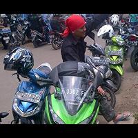 buruh-saya-butuh-upah-na8k-untuk-cicilan-motor