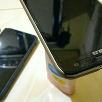 waiting-lounge-asus-zenfone-2-laser--light-speed-shots-with-laser-auto-focus