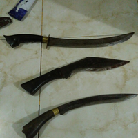 tempat-pamerin-semua-koleksi-pisau-lo-semua