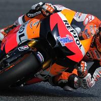 stoner-resmi-kembali-ke-ducati