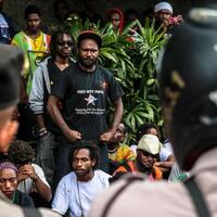 demo-mahasiswa-papua-di-bundaran-hi-berujung-ricuh