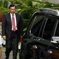 jokowi-jk-dan-watimpres-tak-hadiri-pesta-setya-novanto