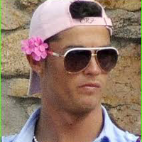 wualaah-cristiano-ronaldo-gay