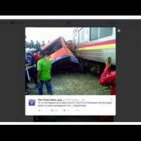 jegerrr-kereta-tabrak-metro-mini-di-angke-13-orang-tewas