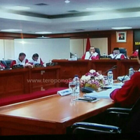 tiap-anggota-mkd-udah-di-siram-2-milyar