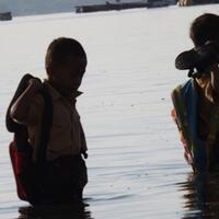 jeritan-tak-terdengar-penguasa--kami-belum-merdeka