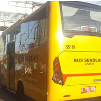 20-sopir-metromini-cegat-bus-sekolah-di-koja-karena-emosi