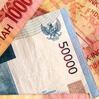 nilai-tukar-rupiah-menguat-lagi-ke-level-rp-13638-per-usd