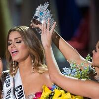 selain-miss-universe-5-insiden-ini-juga-bikin-heboh-televisi
