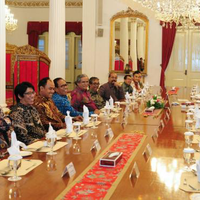 ko--cuma-6-tingkah-kocak-jokowi-selama-jadi-presiden