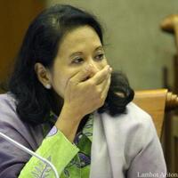 ada-kabar-kabinet-akan-direshuffle-menteri-rini-pun--digoyang--lagi