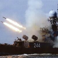 sovremennyy-class-hari-ini-kapal-perang-rusia--bystry--berlabuh-di-tanjung-priok