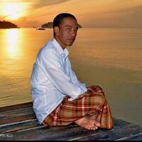 gibran-dan-kaesang-melawan-haters-dengan-canda-jokowi-tersenyum