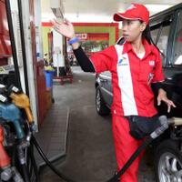harga-pertamax-turun-jadi-rp8450-liter-pertalite-rp7950-liter