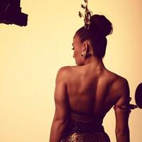 kata-media-luar-agnez-mo-cantik-lho