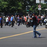 breaking-news-terjadi-ledakan-bom-di-thamrin